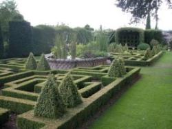 Bourton House Garden, Bourton-on-the-Hill, Gloucestershire