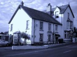 Highcliffe Hotel & Dolphin Bay Apartments, Aberporth, West Wales