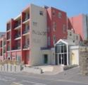 Narracott Hotel