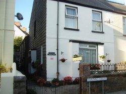 Roch Villa Bed and Breakfast, Tenby, West Wales