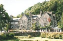 Low Wood Watersports & Activity Centre, Windermere, Cumbria