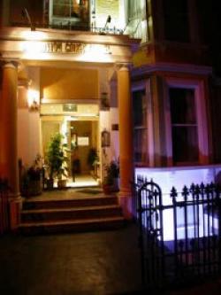 109 Warwick House Studio Apartments, Earls Court, London