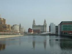 Riverfront Luxury 2 Bedroom Suite, Liverpool, Merseyside