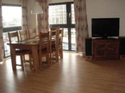 acityabode @ Three Bed City Apartment , Cardiff, South Wales