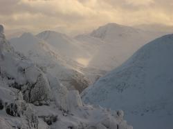 Aonach Mr