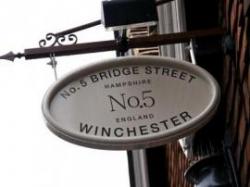 No5 Bridge Street