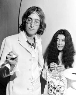 Lennon Meets Yoko